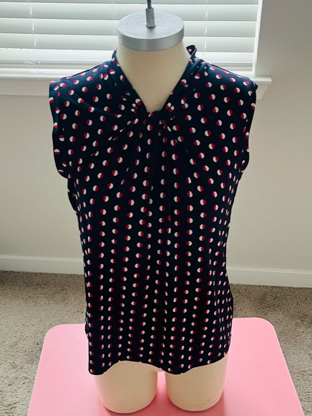 Tommy Hilfiger Navy Sleeveless Tie-Neck Polka Dot Tank Top Size Small